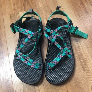 Chacos Sz4 youth excellent condition